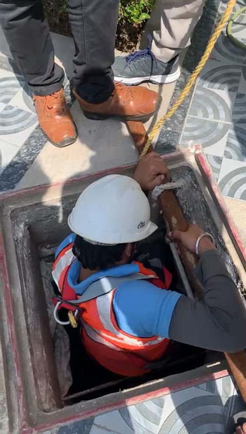 Underground & Overhead Tank Cleaning — Parx Laureate, Noida photo 1