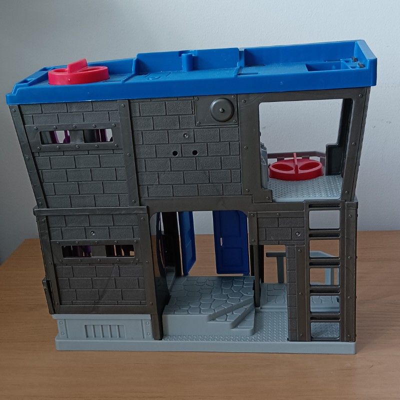  Fisher-Price Imaginext DC Super Friends Gotham City Jail – VGC | Batman Playset for Kids - Image 3
