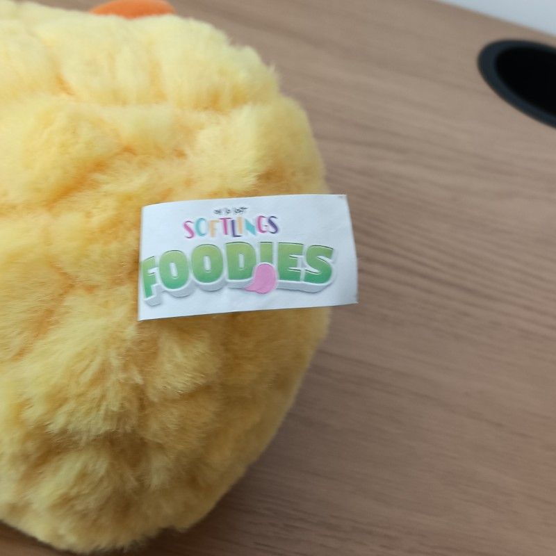 Softlings Foodies Pineapple Plush – VGUC | Cute Kawaii Soft Toy | - Image 2