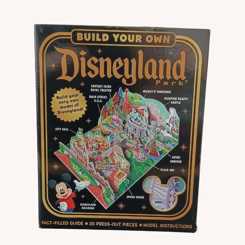 Build Your Own Disneyland Park – Press-Out 3D Model Book | VGUC | Interactive Disney Activity