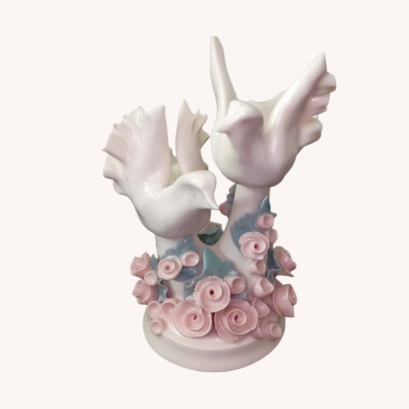 Chessell Pottery Figurine | 2 Doves on Branch w/ Roses | Vintage | VGUC - Image 2