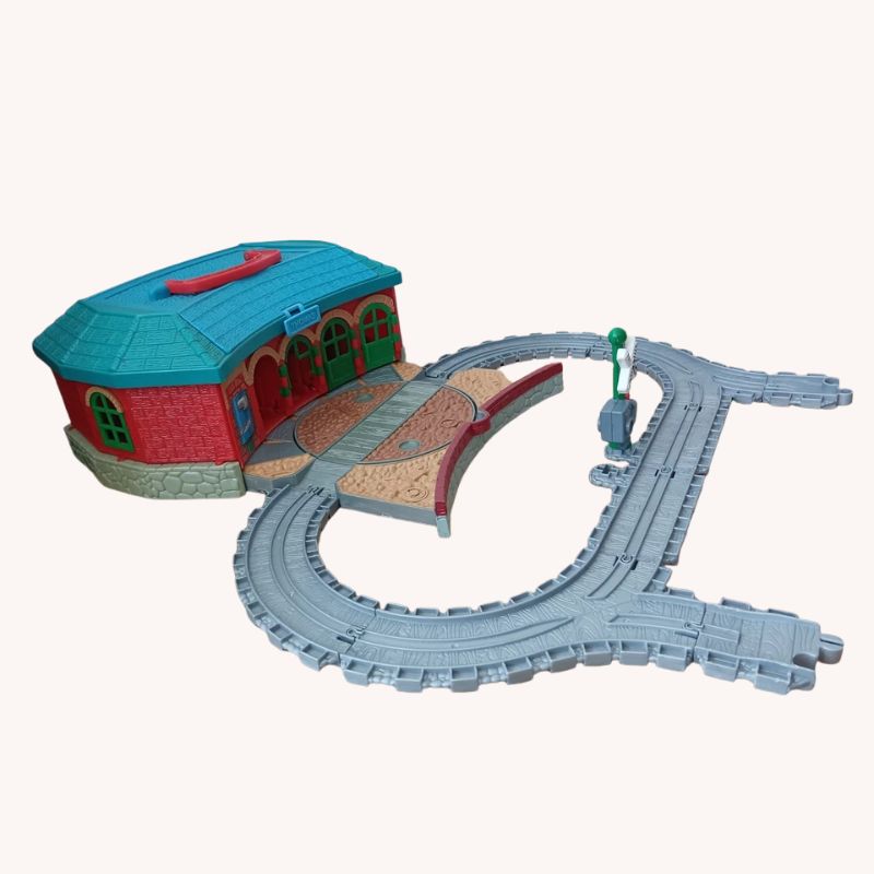 Thomas & Friends 5 Diecast Trains Tidmouth Sheds & tracks GUC, read description - Image 2