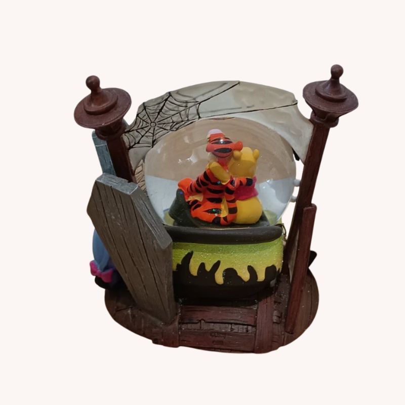 Disney Store Exclusive Rare Winnie the Pooh Halloween Snowglobe – NEW Vintage - Image 2