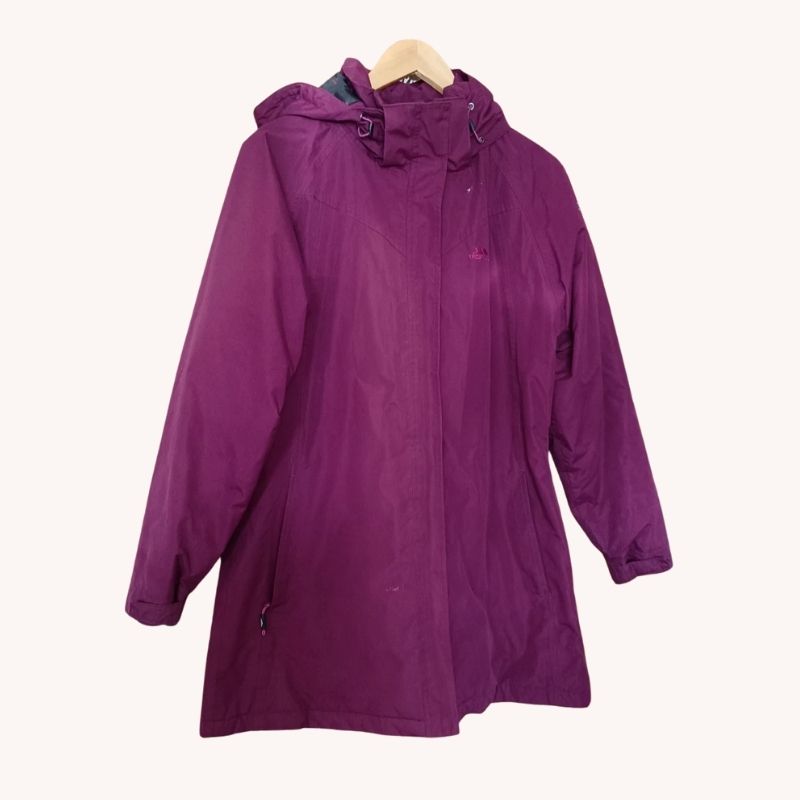 Trespass Performance Waterproof Outdoor Jacket – Plum – Size L, guc, zip erratic - Image 2