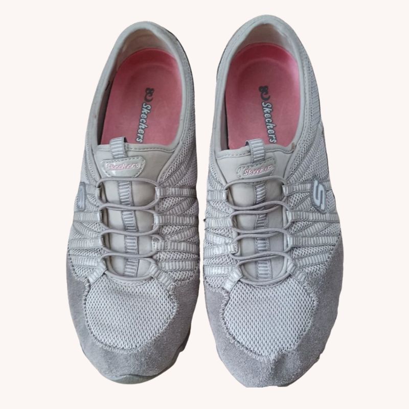 Skechers Arch Adjustment Plant Women’s Trainers – UK 7.5 – GUC - Image 2