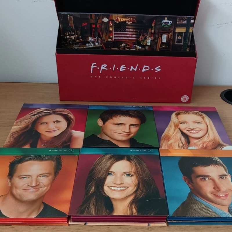 Friends: The Complete Series 30 DVD Box Set – Very Good Condition - Image 3