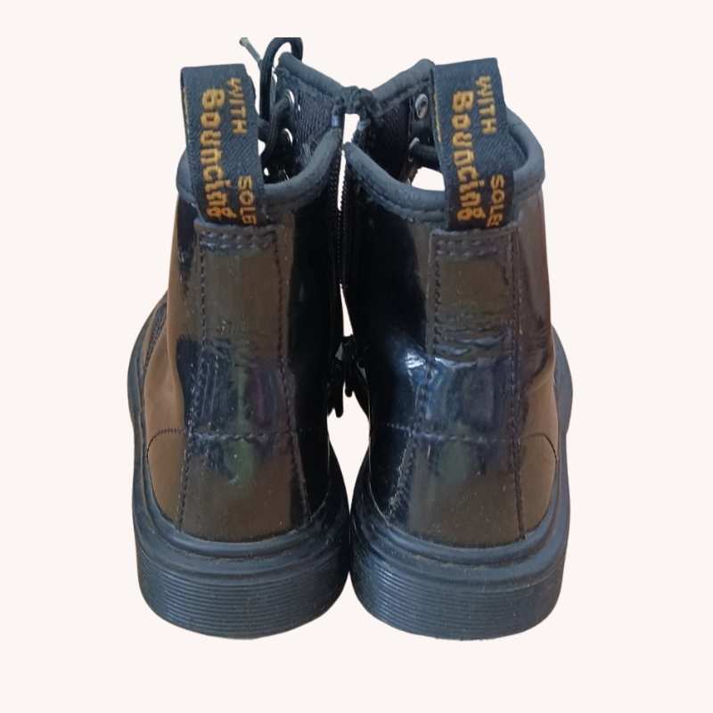 Dr. Martens Black Leather Kids Boots – Size UK 12 – Very Good Used Condition - Image 3