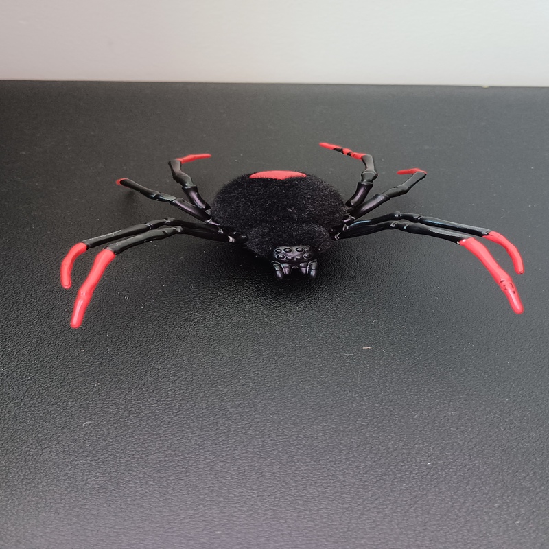 Zuru Robo Alive Crawling Spider | Realistic Movement | Toys & Games Creature | VGUC - Image 2