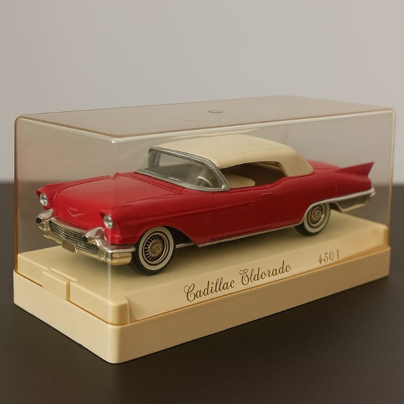 Solido 4501 Cadillac Eldorado Red Diecast Model Car | New Boxed Collectible - Image 2