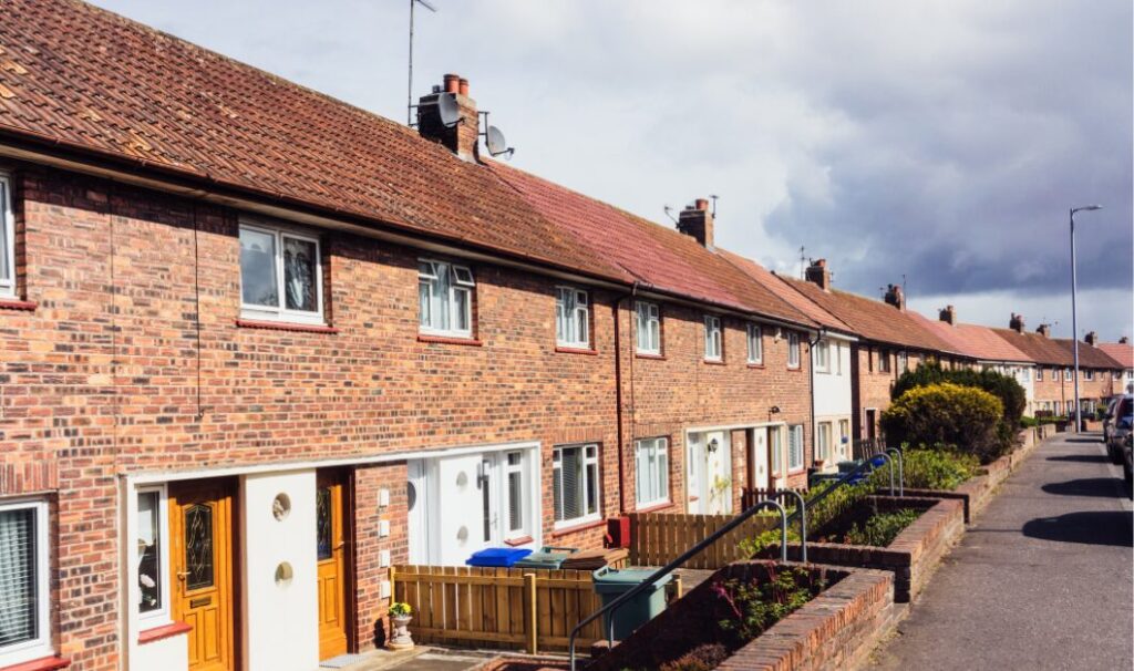 Residential Sales & Lettings by Hunters Hounslow 2